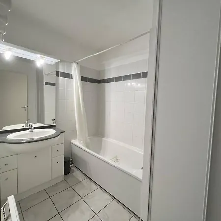 Апартаменты T2 Calme Avec Terrasse Et Parking - 3 Couchages - Fr-1-495-109 *